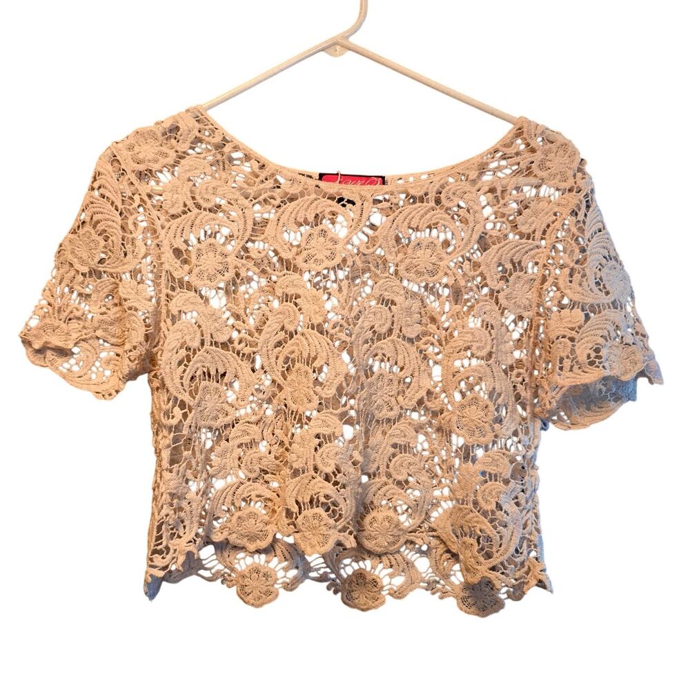 Say What? crochet y2k boho crop top size small